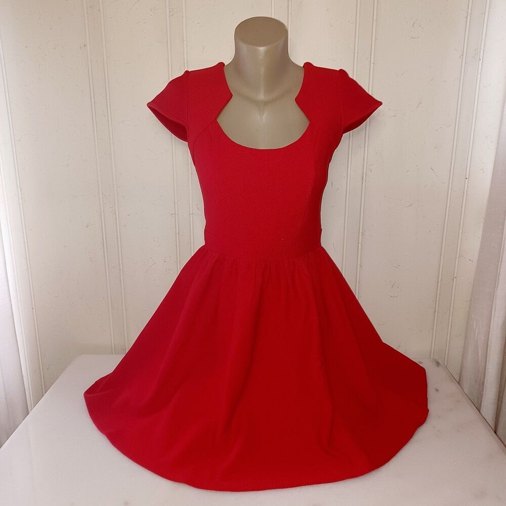Jun & Ivy [M] Red Dress (